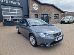Grau Gebraucht 2015 Seat Leon Style Limousine | 10.490 € (Fairer Preis)