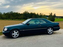 Grün Gebraucht 1994 Mercedes E320 Coupé | 16.000 €