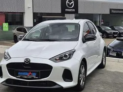 Weiss Neu 2025 Mazda 2 Exclusive-Line Kleinwagen | 26.390 € (Fairer Preis)