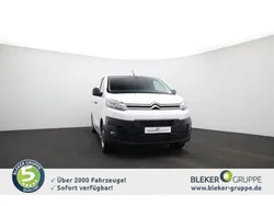 Eisweiß Gebraucht 2022 Citroën e-Jumpy Van / Kleinbus | 27.990 € (Fairer Preis)