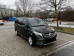 Gebraucht 2018 Mercedes V250 AMG Van / Kleinbus | 44.750 € (Etwas zu teuer)