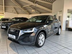 Grau Gebraucht 2022 Audi Q2 Basis SUV | 26.980 € (Etwas zu teuer)