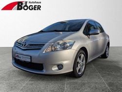 Silver metallic Gebraucht 2012 Toyota Auris Edition Limousine | 7.690 € (Etwas zu teuer)