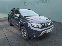 Grau Gebraucht 2024 Dacia Duster Journey SUV | 24.480 € (Fairer Preis)