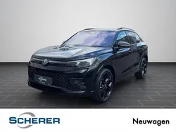 Schwarz Neu 2025 VW Tiguan R-line SUV | 73.585 €