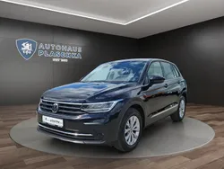 Deep black perleffekt (schwarz) Gebraucht 2020 VW Tiguan SUV | 24.449 € (Superpreis)