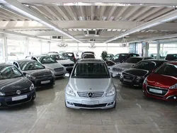 Silber Gebraucht 2009 Mercedes B200 Edition Van / Kleinbus | 5.950 € (Fairer Preis)