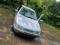 Silber Gebraucht 2000 Citroën Xsara Limousine | 750 € (Fairer Preis)