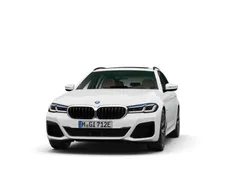Gebraucht 2024 BMW 530 Efficient Dynamics Kombi | 53.790 €