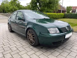 Grün Gebraucht 1999 VW Bora Comfortline Limousine | 1.700 € (Guter Preis)