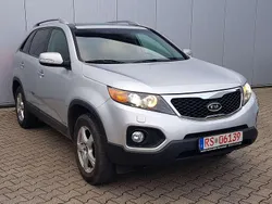Grau Gebraucht 2012 Kia Sorento Spirit SUV | 12.999 € (Etwas zu teuer)