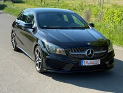 Schwarz Gebraucht 2015 Mercedes CLA200 Shooting Brake AMG line Kombi | 9.950 €