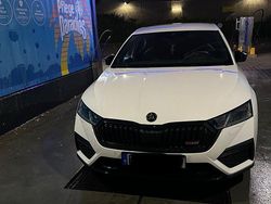 Weiß Gebraucht 2021 Skoda Octavia RS Limousine | 27.800 € (Fairer Preis)