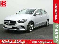 Silber Gebraucht 2019 Mercedes B220 Van / Kleinbus | 21.950 € (Superpreis)
