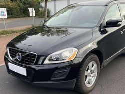 Schwarz Gebraucht 2013 Volvo XC60 Momentum SUV | 16.800 € (Fairer Preis)
