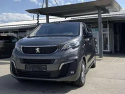 Grau Neu 2024 Peugeot Traveller Allure Van / Kleinbus | 67.290 €