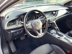 Silber Gebraucht 2018 Opel Insignia Innovation Kombi | 12.950 € (Etwas zu teuer)