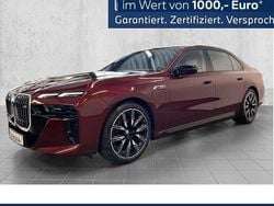 Rot Gebraucht 2024 BMW M760e Comfort Edition Limousine | 118.990 € (Fairer Preis)