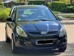 Schwarz Gebraucht 2011 Hyundai i20 Classic Limousine | 3.190 € (Fairer Preis)