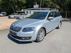 Silber Gebraucht 2013 Skoda Octavia Kombi | 9.990 € (Superpreis)