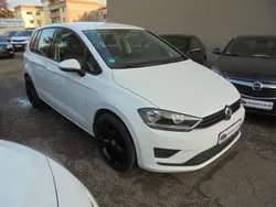 Weiß Gebraucht 2016 VW Golf VII Trendline Limousine | 8.999 € (Guter Preis)