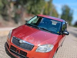 Orange Gebraucht 2008 Skoda Fabia Kombi | 1.350 €