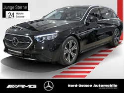 Metalliclack obsidianschwarz Gebraucht 2024 Mercedes E220 Avantgarde Kombi | 43.690 € (Superpreis)