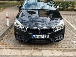 Schwarz Gebraucht 2018 BMW 218 Active Tourer Sport Line Van / Kleinbus | 11.500 € (Superpreis)