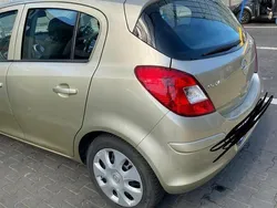 Gold Gebraucht 2009 Opel Corsa Kombi | 1.800 € (Guter Preis)