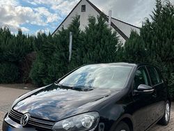 Schwarz Gebraucht 2011 VW Golf VI Style Kleinwagen | 6.200 € (Etwas zu teuer)