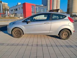 Silber Gebraucht 2009 Ford Fiesta Ambiente Kleinwagen | 1.150 € (Fairer Preis)