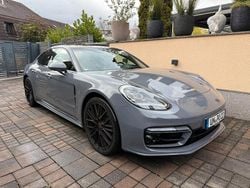 Grau Gebraucht 2023 Porsche Panamera 4 Platinum Edition Limousine | 85.200 € (Guter Preis)