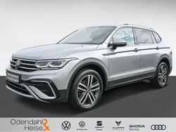 Polsterfarbe: schwarz Gebraucht 2022 VW Tiguan Allspace Elegance SUV | 32.480 € (Superpreis)