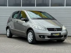 Grau Gebraucht 2007 Mercedes A150 Van / Kleinbus | 5.990 € (Etwas zu teuer)