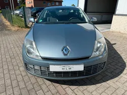 Grau Gebraucht 2009 Renault Laguna Coupé GT Coupé | 6.990 €