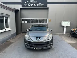 Grau Gebraucht 2012 Peugeot 207 CC Platinum Cabrio | 6.700 € (Etwas zu teuer)