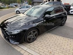 Schwarz Gebraucht 2023 Mercedes A250 AMG line Limousine | 29.999 € (Superpreis)