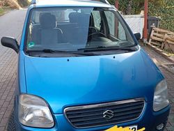 Blau Gebraucht 2001 Suzuki Wagon R+ GL Van / Kleinbus | 1.199 € (Fairer Preis)