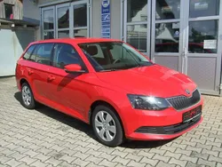 Rot Gebraucht 2016 Skoda Fabia Ambition Kombi | 8.900 € (Fairer Preis)
