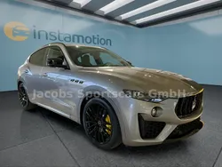 Gebraucht 2020 Maserati Levante SUV | 88.499 €