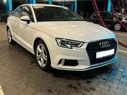 Weiß Gebraucht 2018 Audi A3 Sport Limousine | 15.900 € (Guter Preis)