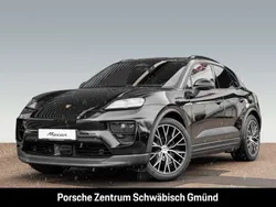 Tiefschwarzmetallic Gebraucht 2025 Porsche Macan SUV | 81.880 € (Superpreis)