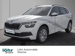 Weiß Gebraucht 2020 Skoda Kamiq Ambition SUV | 14.790 € (Fairer Preis)
