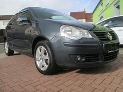 Grau Gebraucht 2009 VW Polo United Limousine | 4.490 € (Teuer)
