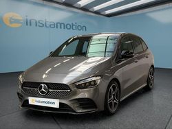 Grau Gebraucht 2025 Mercedes B220 Van / Kleinbus | 43.399 €