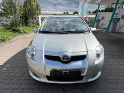 Silber Gebraucht 2007 Toyota Auris Sol Limousine | 3.700 € (Fairer Preis)
