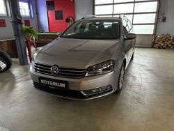 Tungsten silver metallic Gebraucht 2014 VW Passat Kombi | 10.990 € (Etwas zu teuer)