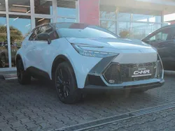 Grau Gebraucht 2025 Toyota C-HR Sport SUV | 43.900 €