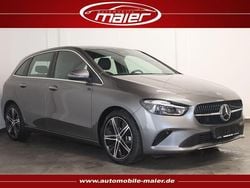 Mountaingrau met. Gebraucht 2025 Mercedes B200 Progressive Van / Kleinbus | 31.500 € (Superpreis)