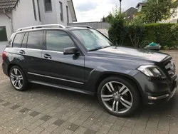 Grau Gebraucht 2012 Mercedes GLK350 SUV | 18.750 € (Teuer)